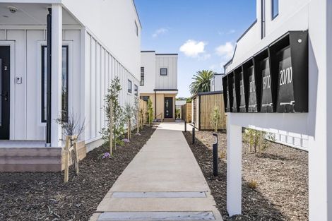 Photo of property in 2 Pascoe Avenue, Paremata, Porirua, 5026