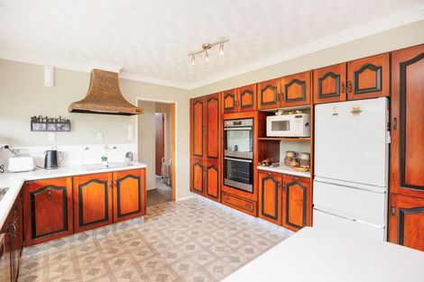 Photo of property in 135 Amberley Avenue, Highbury, Palmerston North, 4412