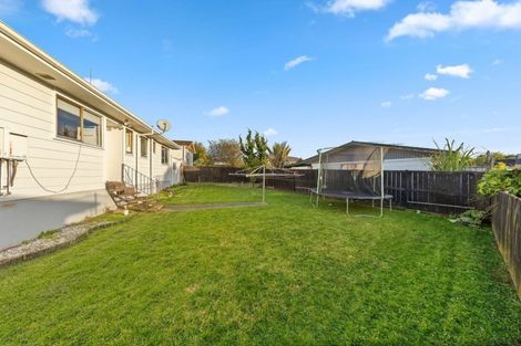 Photo of property in 2/9 Heathberry Close, Papatoetoe, Auckland, 2025