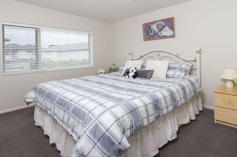 Photo of property in 12 Askerne Drive, Flat Bush, Auckland, 2016