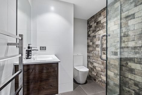 Photo of property in 1/467 Beach Road, Murrays Bay, Auckland, 0630