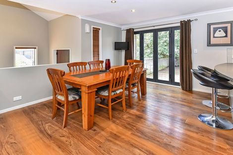 Photo of property in 4 Nita Place, The Gardens, Auckland, 2105
