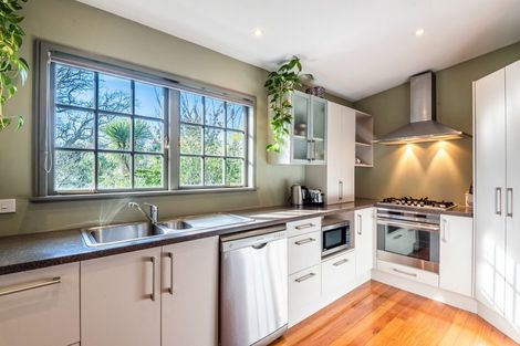 Photo of property in 10a Cassino Street, Bayswater, Auckland, 0622