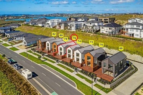 Photo of property in 76 Arran Point Parade, Orewa, 0931
