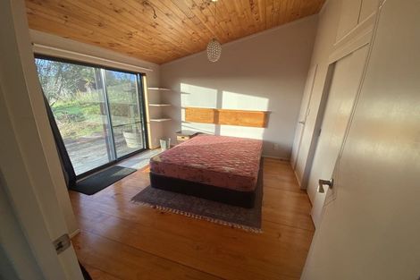 Photo of property in 68 Kiwi Bush Lane, Ngunguru, Whangarei, 0173