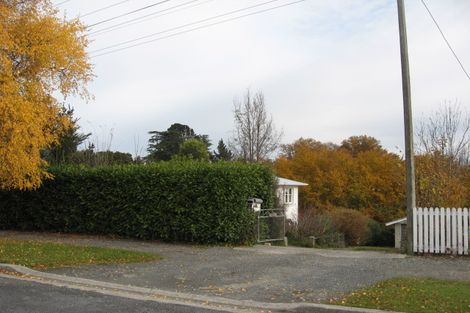 Photo of property in 32 Peel Street, Lawrence, 9532