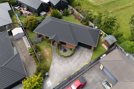 Photo of property in 5b Estate Grove, Inglewood, 4330