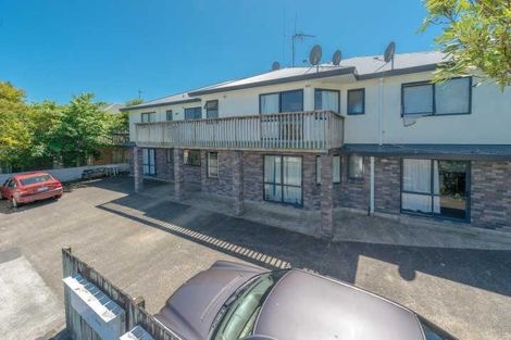 Photo of property in Carrington House, 12/2 Baffles Crescent, Silverdale, Hamilton, 3216