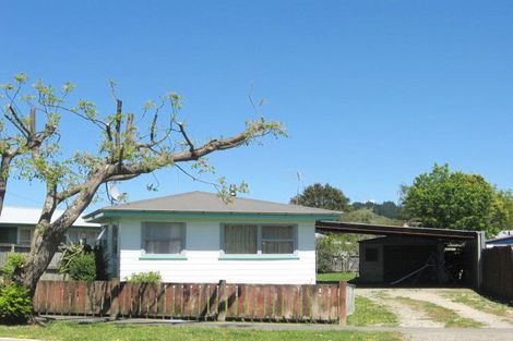 Photo of property in 65 Owen Road, Outer Kaiti, Gisborne, 4010