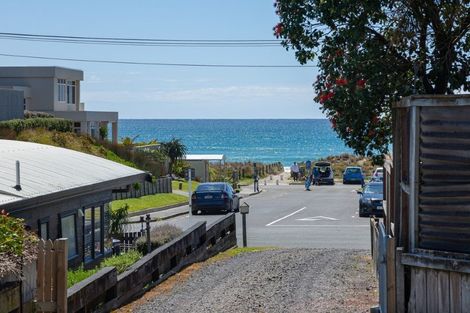 Photo of property in 398b Oceanbeach Road, Mount Maunganui, 3116