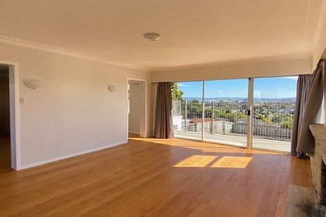 Photo of property in 50 Marriott Road, Pakuranga, Auckland, 2010