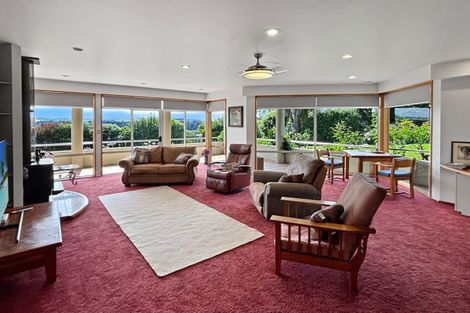 Photo of property in 174 Awamoa Road, Holmes Hill, Oamaru, 9492