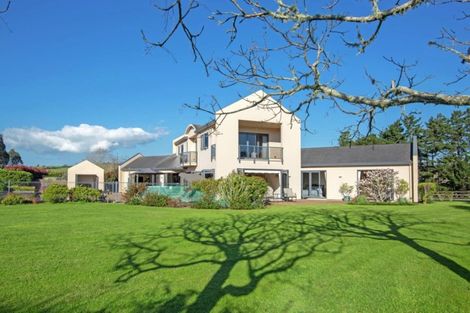 Photo of property in 68 Porterfield Road, Whitford, Howick, 2571