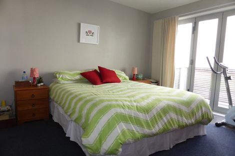 Photo of property in 6/35 Home Street, Mount Victoria, Wellington, 6011