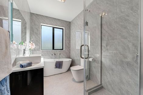 Photo of property in 2 Spudman Rise, Pukekohe, 2120