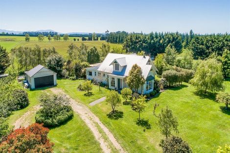 Photo of property in 638 Woodfields Road, West Eyreton, Rangiora, 7475