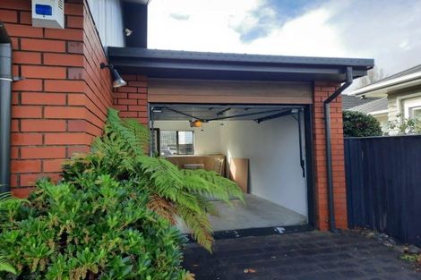 Photo of property in 2 Barrington Street, Somerfield, Christchurch, 8024