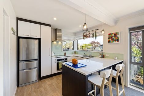 Photo of property in 2/30 Konini Street, Riccarton, Christchurch, 8041