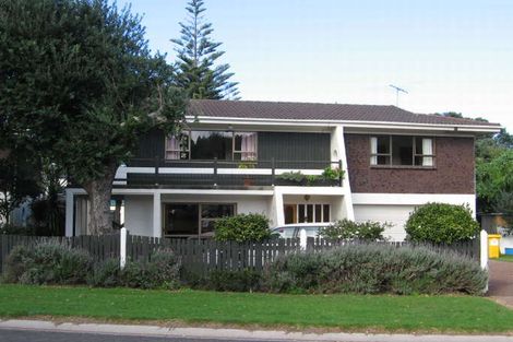 Photo of property in 2c Puriri Avenue, Orewa, 0931