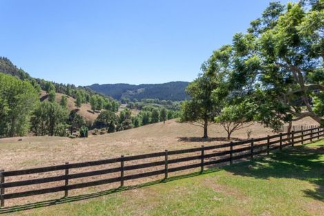 Photo of property in 2121a Waihi Whangamata Road, Whiritoa, Whangamata, 3691