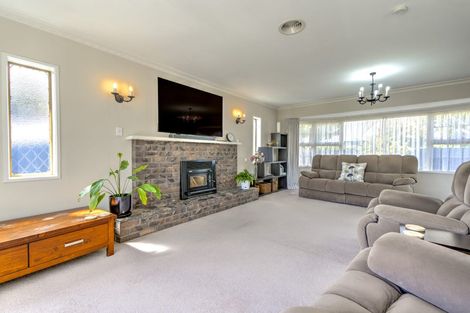 Photo of property in 57 Chedworth Avenue, Chedworth, Hamilton, 3210