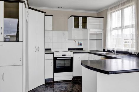 Photo of property in 3 Clive Street, Hawera, 4610