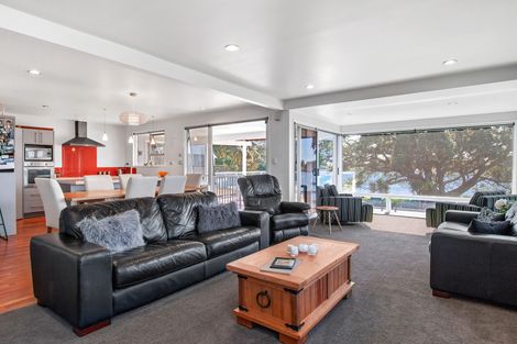 Photo of property in 40 Roretana Drive, Athenree, Katikati, 3177