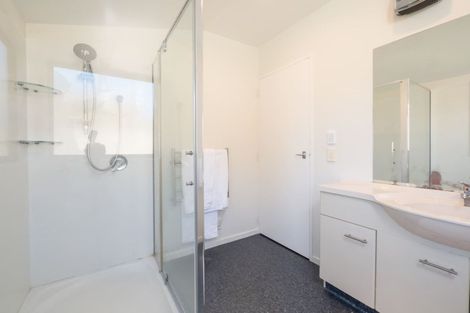 Photo of property in 32a Farquhars Road, Redwood, Christchurch, 8051