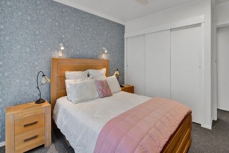 Photo of property in 11b Hine Street, New Plymouth, 4310