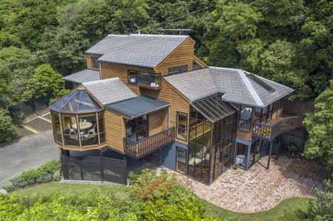 Photo of property in 172 Paremata Road, Paremata, Porirua, 5024