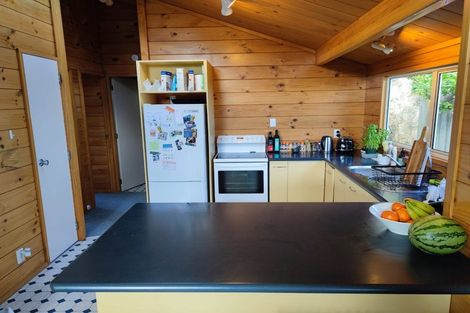 Photo of property in 43 Houghton Bay Road, Houghton Bay, Wellington, 6023