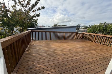 Photo of property in 19 Rame Road, Greenhithe, Auckland, 0632