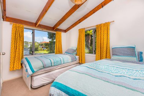 Photo of property in 42a Wallis Street, Raglan, 3225