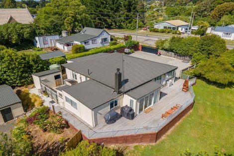 Photo of property in 8 London Street, Hampden, 9410