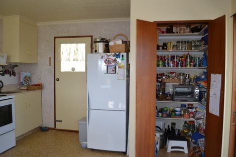 Photo of property in 42 Jessop Street, South Hill, Oamaru, 9400