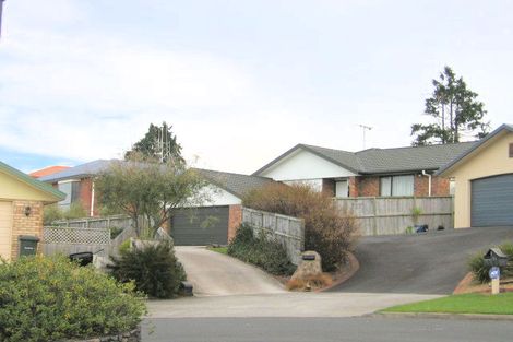 Photo of property in 17 Highbury Place, Nawton, Hamilton, 3200