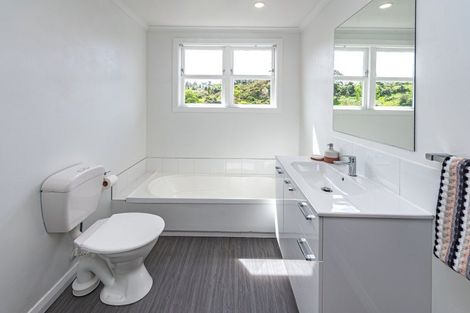 Photo of property in 21 Portal Street, Durie Hill, Whanganui, 4500