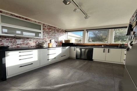 Photo of property in 25 Discovery Drive, Whitby, Porirua, 5024