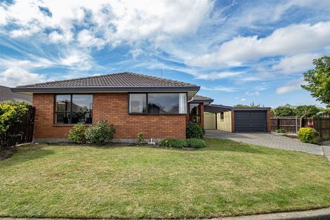 Photo of property in 1/35 Ben Nevis Drive, Broomfield, Christchurch, 8042