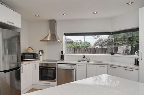 Photo of property in 1/28b Poulton Avenue, Richmond, Christchurch, 8013