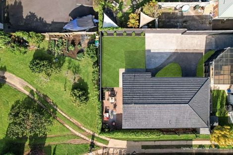 Photo of property in 207b Ngatai Road, Otumoetai, Tauranga, 3110