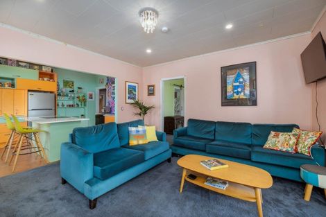 Photo of property in 16 Franklin Street, Opua, 0200