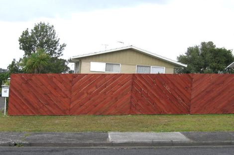 Photo of property in 10 Mirovale Place, Totara Vale, Auckland, 0629