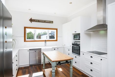 Photo of property in 23 Frederick Street, Terrace End, Palmerston North, 4410