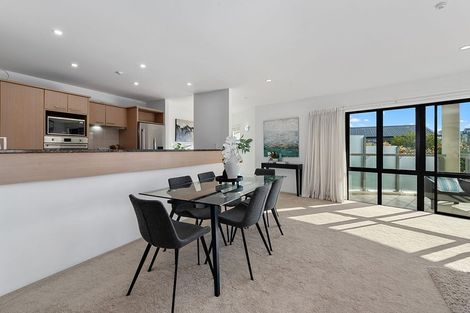 Photo of property in 26/4e Collins Street, Takapuna, Auckland, 0622