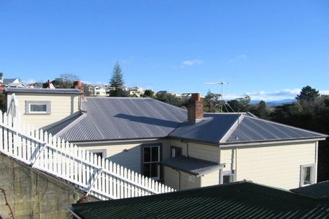 Photo of property in 3 Fitzroy Road, Bluff Hill, Napier, 4110