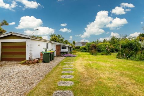 Photo of property in 6 Holmes Street, Waimate, 7924