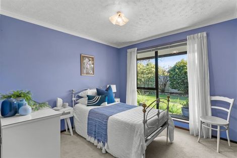 Photo of property in 49 Sabys Road, Halswell, Christchurch, 8025