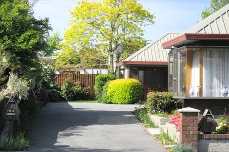 Photo of property in 2/50 Ambleside Drive, Burnside, Christchurch, 8053
