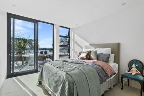 Photo of property in 13/258 Hurstmere Road, Takapuna, Auckland, 0622